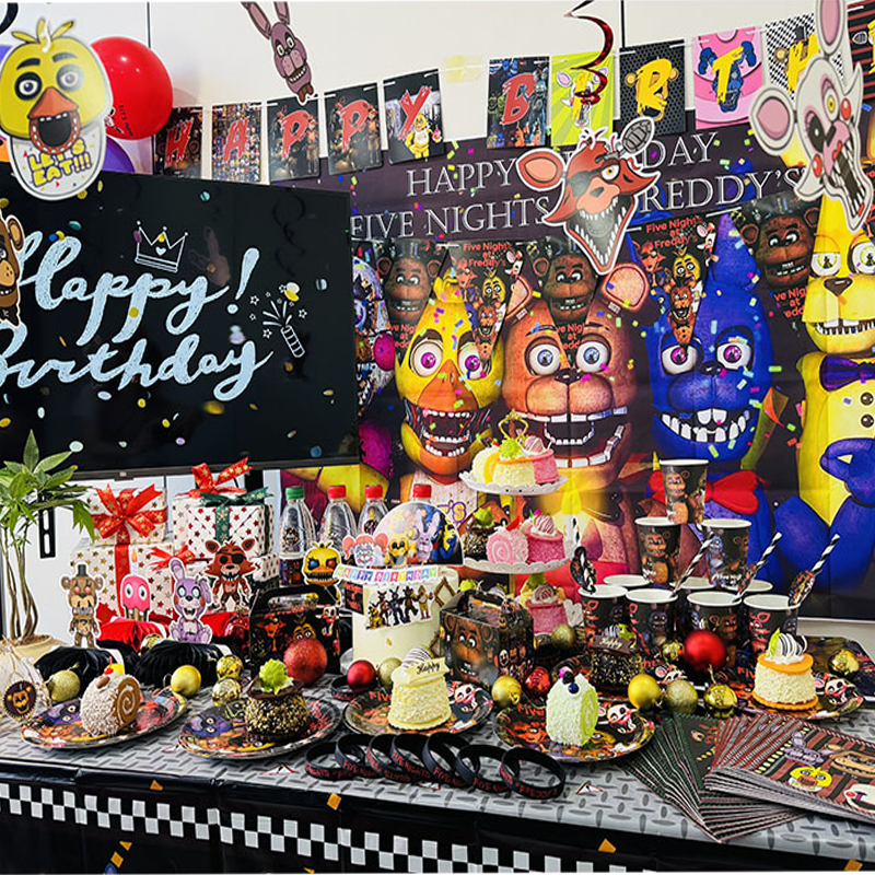Party Games At Christmas - FNAF Themed Paper Plate Cups Cupcake