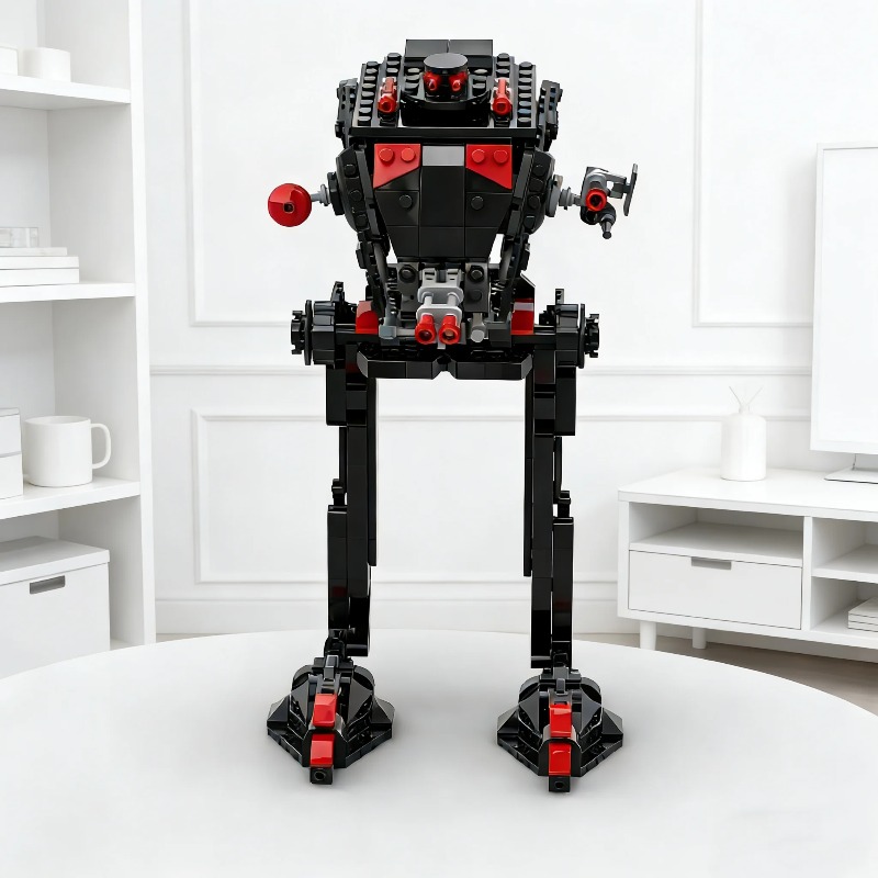 MOC Interstellar Wars First Or - Party Games At Christmas recension och pris